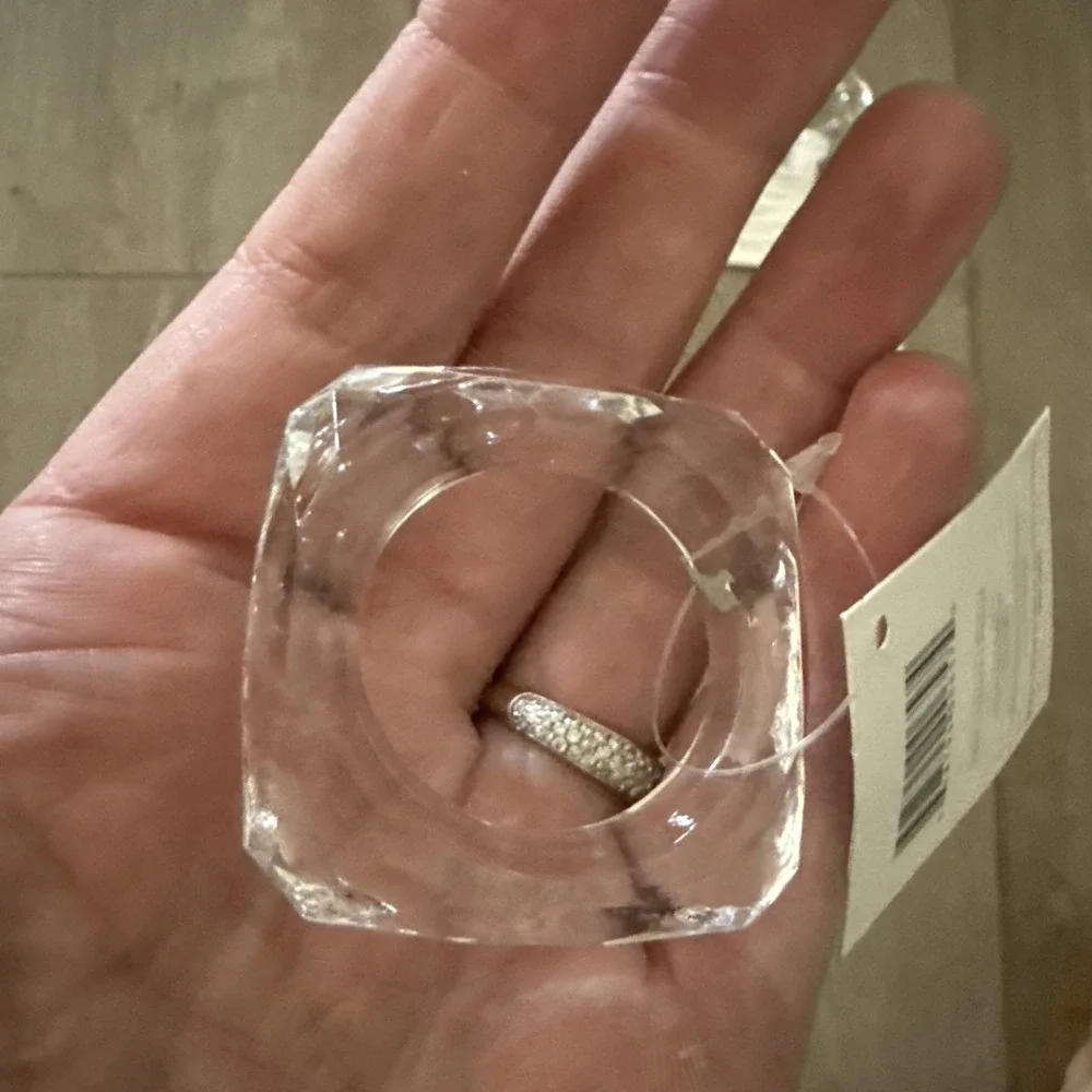 NEW Set of 4 Vintage Clear Cut Square Napkin Rings‎ Holders Mid Century